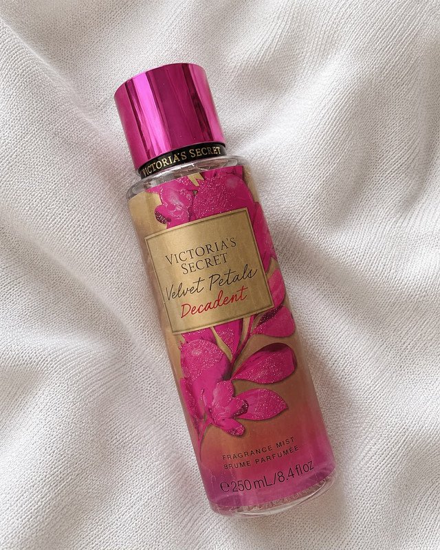 Velvet Petals Decadent